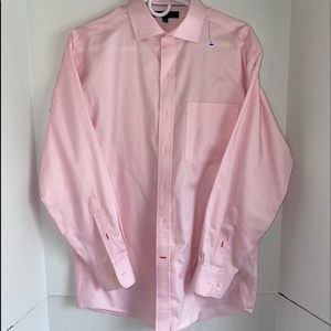 Men’s Tommy Hilfiger pink long sleeve dress shirt size 32-33